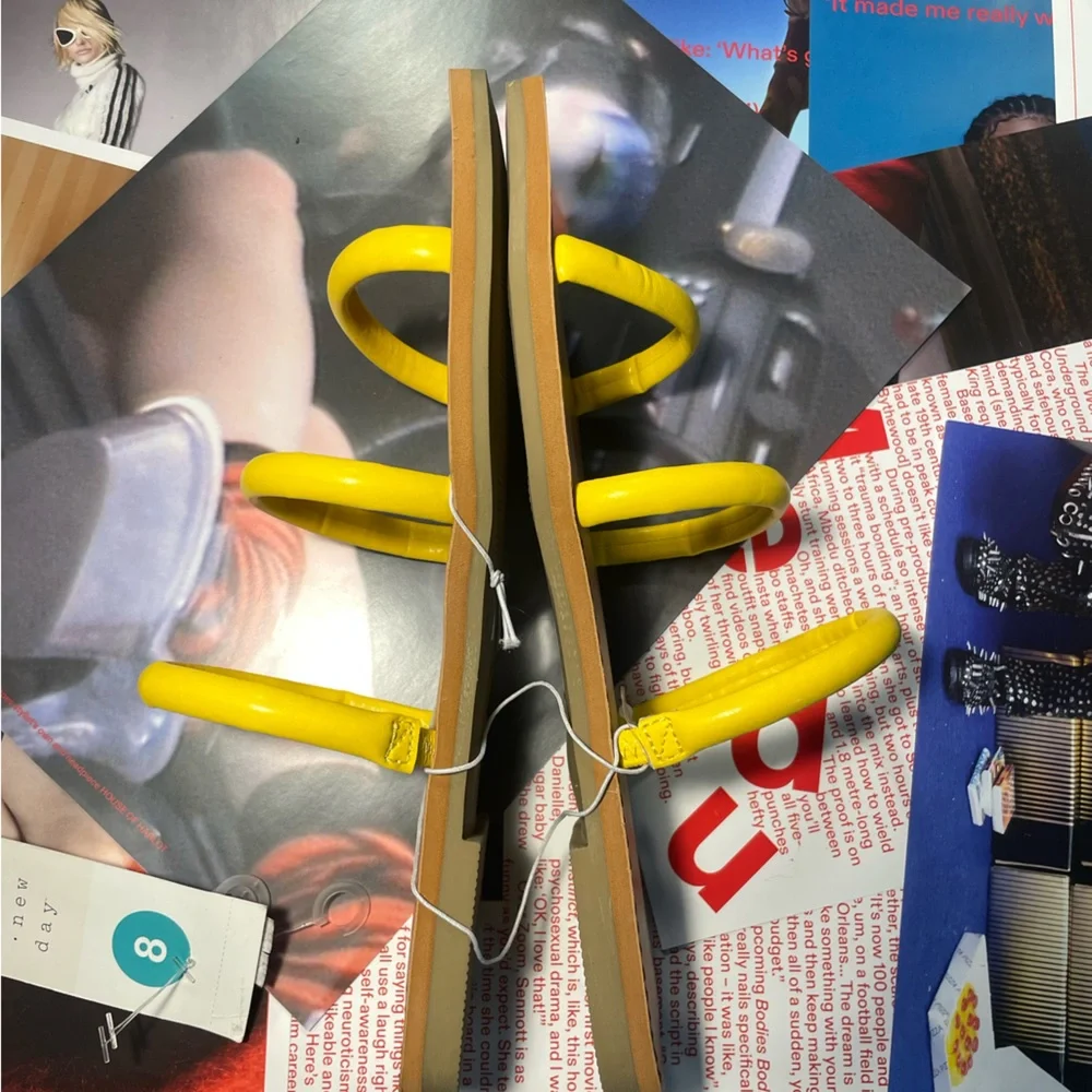 Spring Sandals - Picture 2 of 3